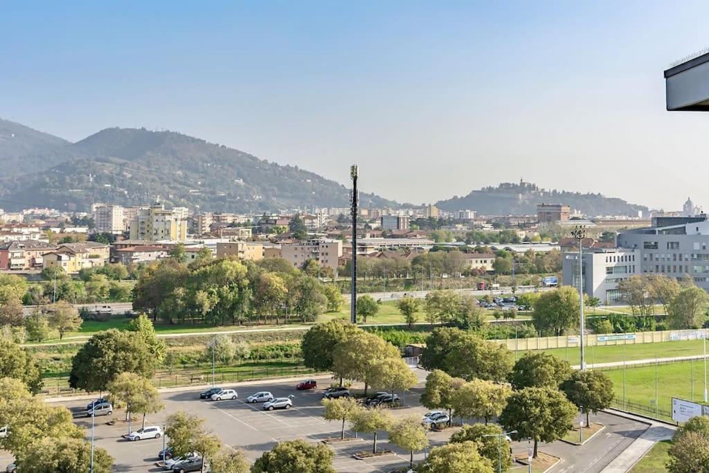 Attico Montiglio - Panorama-Wifi Appartement Collebeato Buitenkant foto